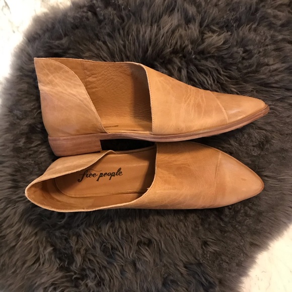 Free People Shoes - NEW Free People Royale Leather Flats